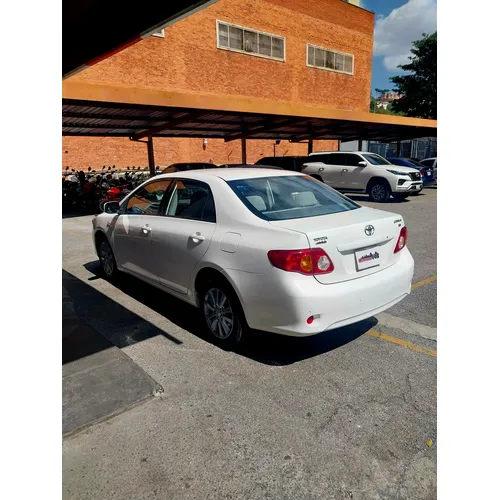 Toyota Corolla XEI 2011 Blanco Caracas