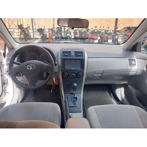 Toyota Corolla XEI 2011 Blanco Caracas