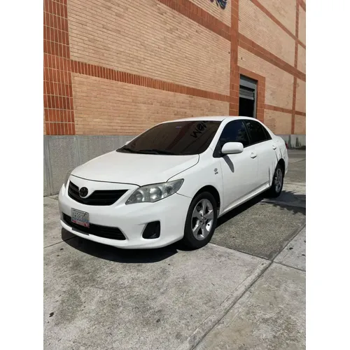 Toyota Corolla XEI 2014 Blanco Caracas