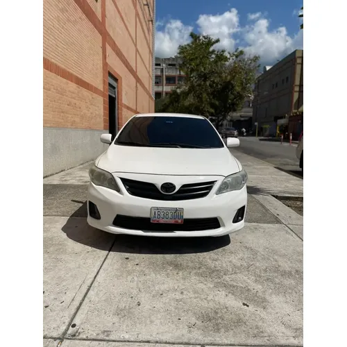Toyota Corolla XEI 2014 Blanco Caracas