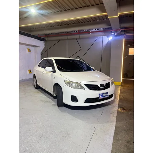 Toyota Corolla XEI 2014 Blanco Caracas