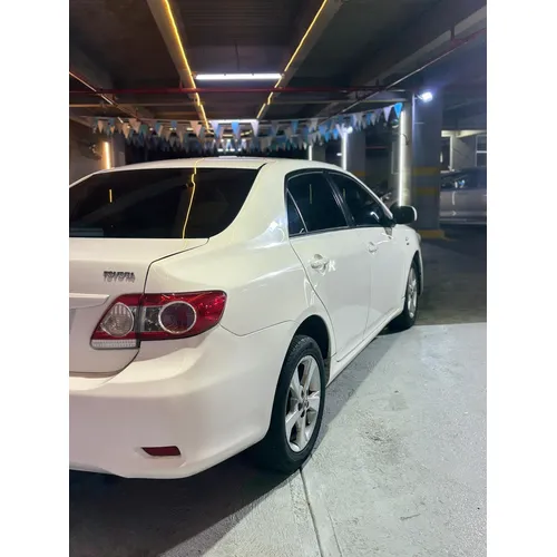 Toyota Corolla XEI 2014 Blanco Caracas