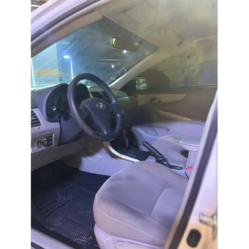 Toyota Corolla XEI 2014 Blanco Caracas