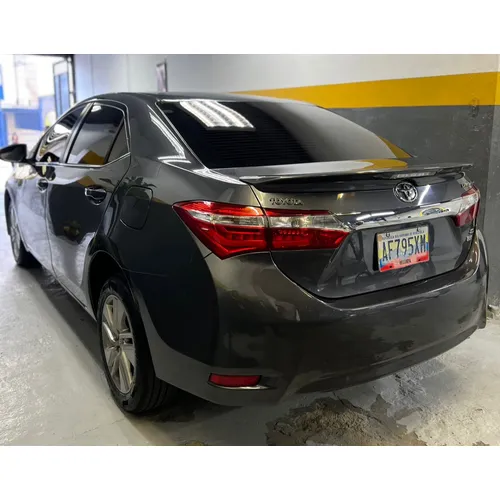 Toyota Corolla XEI 2015 Gris Caracas