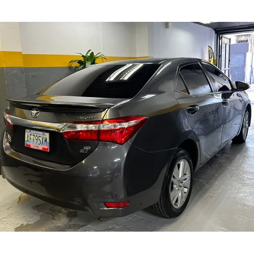 Toyota Corolla XEI 2015 Gris Caracas