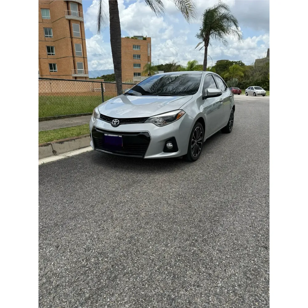 Toyota Corolla XEI 2017 Plateado Caracas
