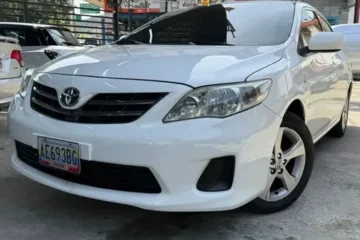 Toyota Corolla Xei Año 2012