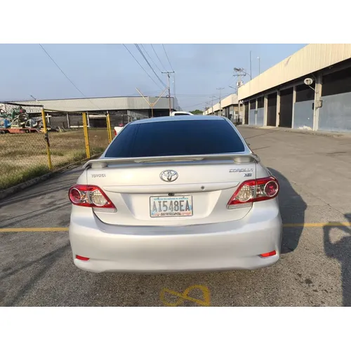 Toyota Corolla XEI 2013 Plateado Guanare