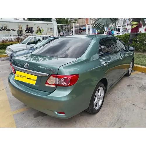 Toyota Corolla 2011 Verde Caracas