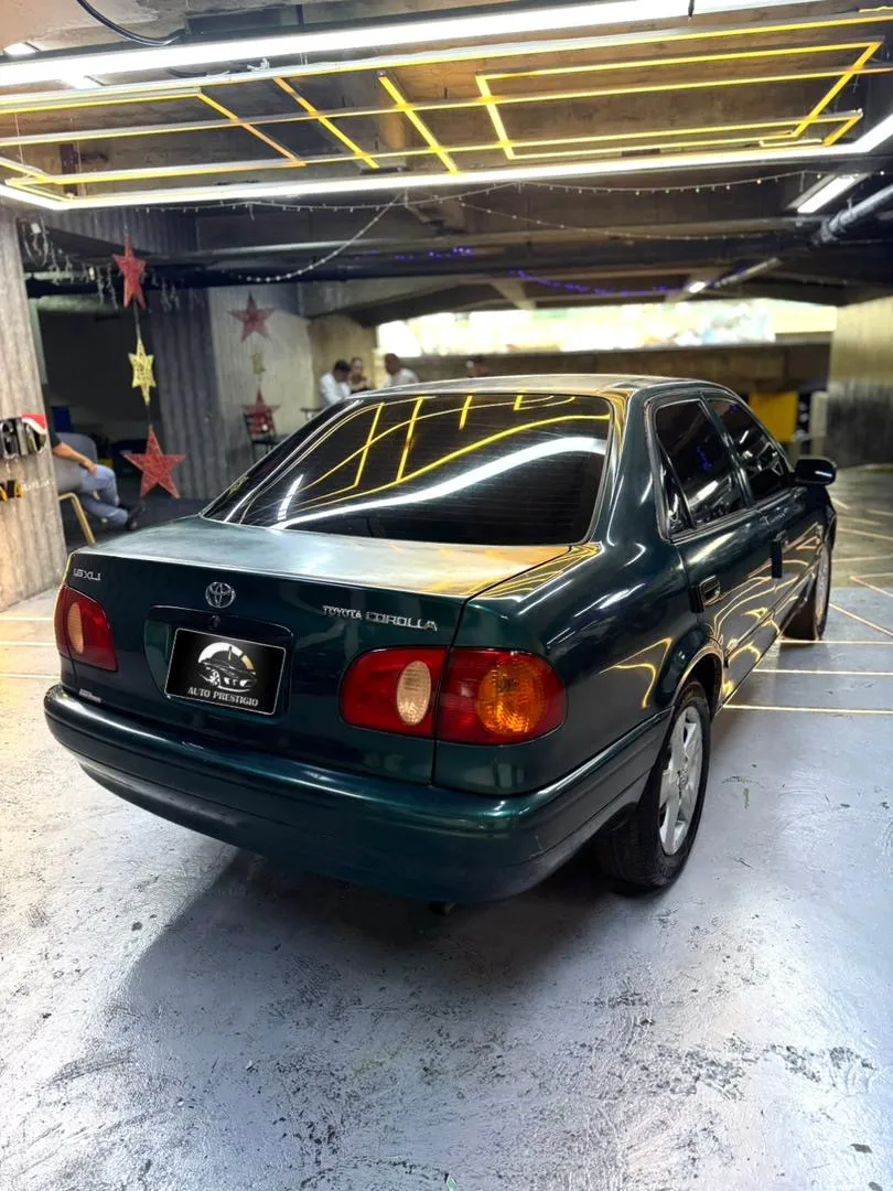 Toyota Corolla XLI 2011 Verde Caracas