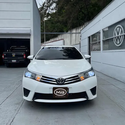 Toyota Corolla XLI 2017 Blanco Caracas