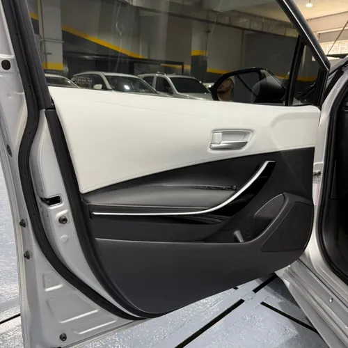 Toyota Corolla XSE 2022 Plateado Caracas