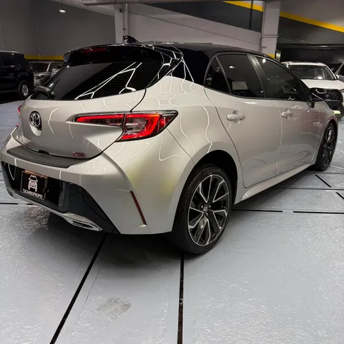 Toyota Corolla XSE 2022 Plateado Caracas