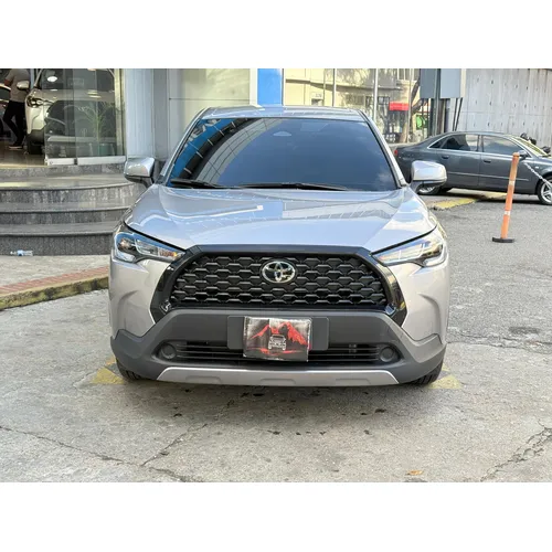 Toyota Cross 2025 Plateado Caracas