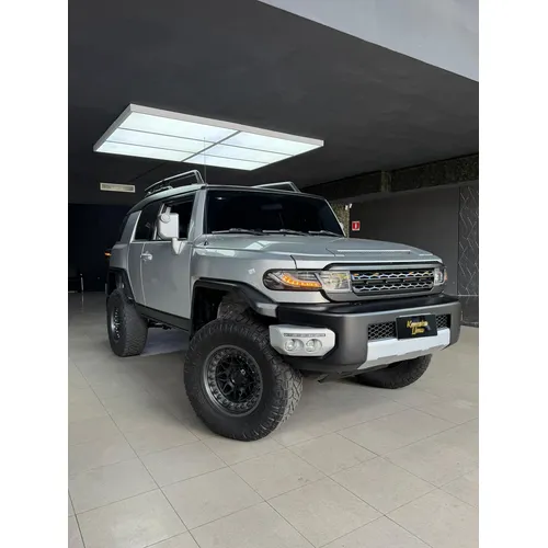 Toyota FJ 2008 Gris Caracas