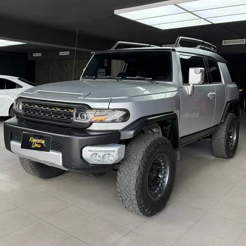 Toyota FJ 2008 Gris Caracas