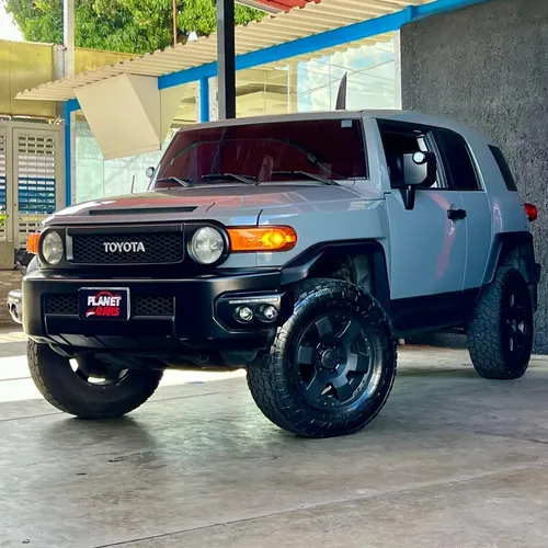 Toyota FJ Cruiser 2007 Gris Caracas
