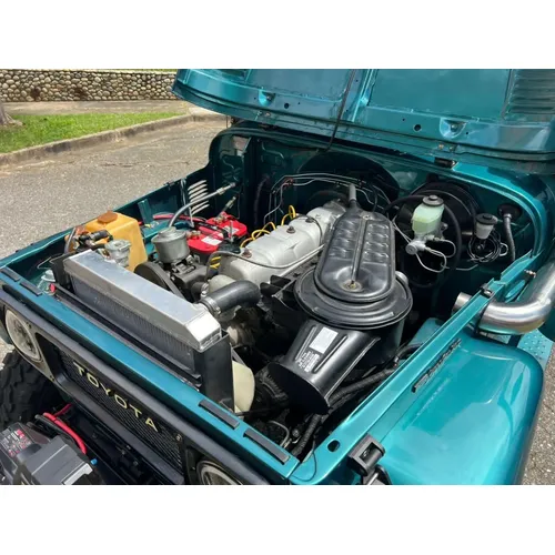 Toyota FJ-40 2001 Verde Valencia