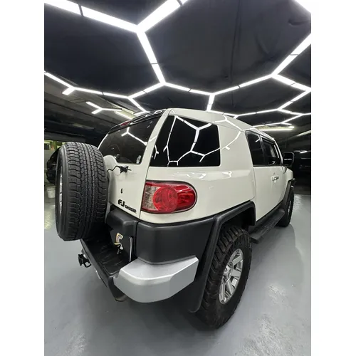 Toyota FJ Cruiser 2023 Blanco Caracas
