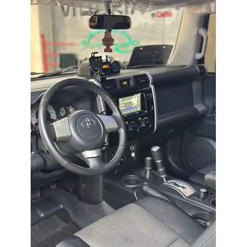 Toyota FJ Cruiser 2016 Negro Caracas