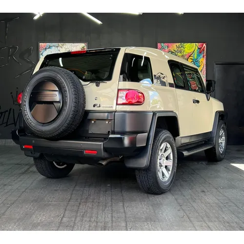 Toyota Land Cruiser FJ 2023 Beige Caracas