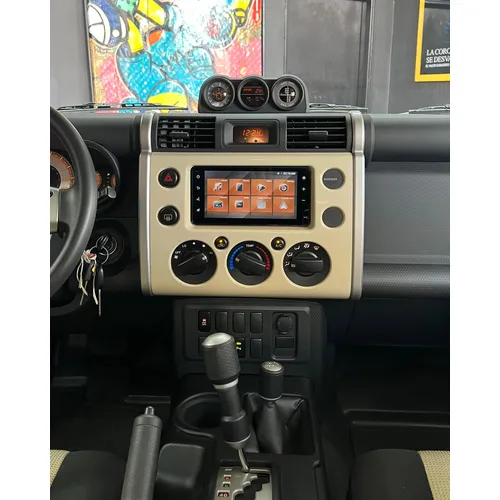 Toyota Land Cruiser FJ 2023 Beige Caracas