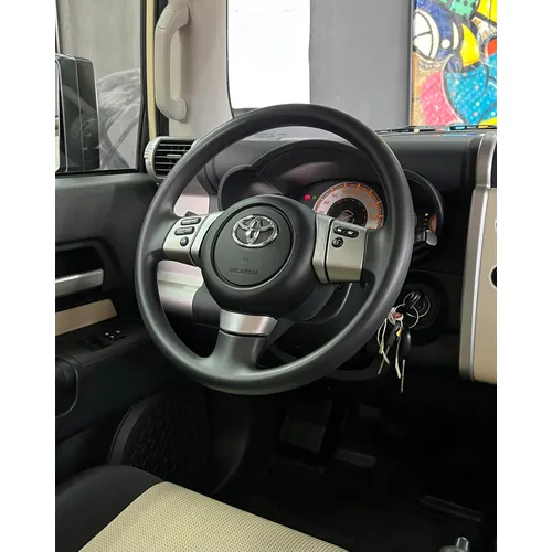 Toyota Land Cruiser FJ 2023 Beige Caracas