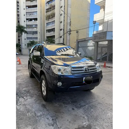 Toyota Fortuner 2010 Azul Caracas