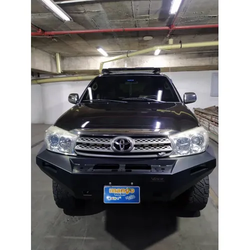 Toyota Fortuner 2010 Negro Caracas