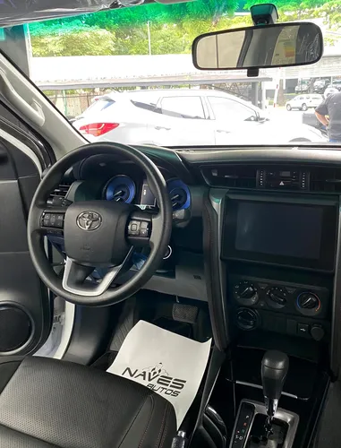 Toyota Fortuner 2026 Blanco Caracas