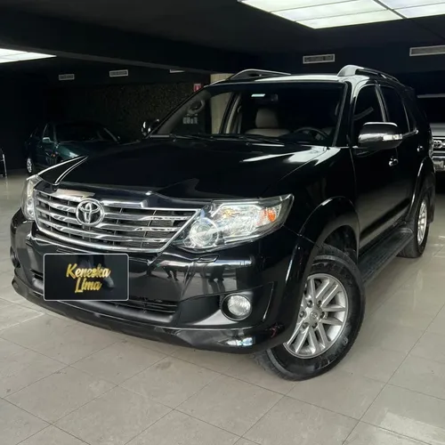Toyota Fortuner 2015 Gris Caracas