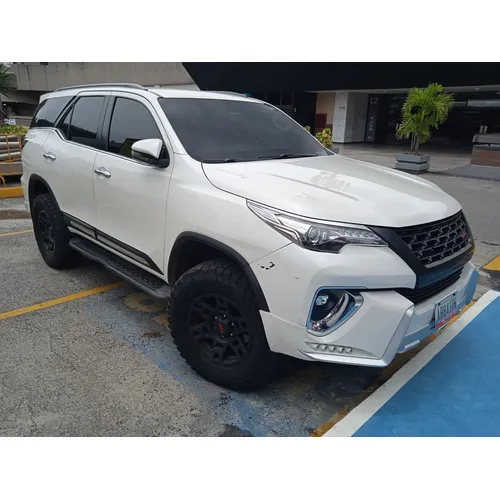 Toyota Fortuner 2019 Blanco Caracas
