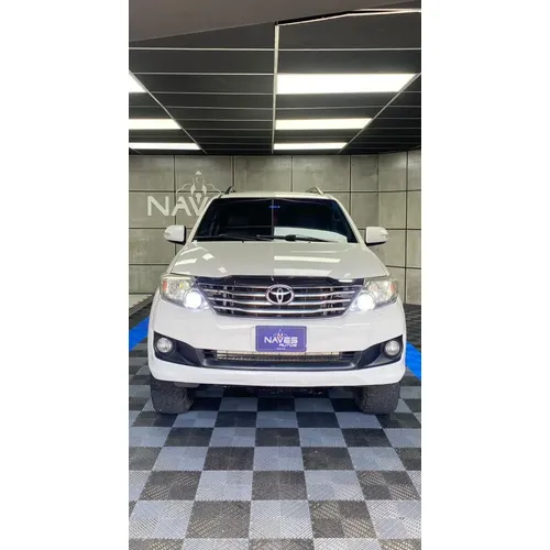 Toyota Fortuner 2015 Blanco Caracas