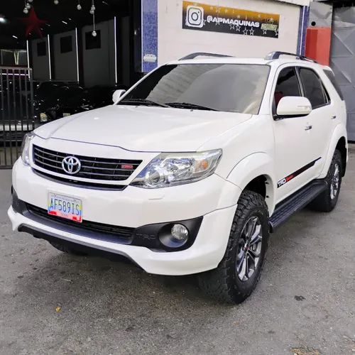 Toyota Fortuner 2019 Blanco Maracay