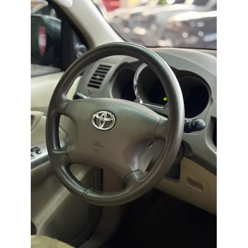 Toyota Fortuner 2007 Plateado Caracas
