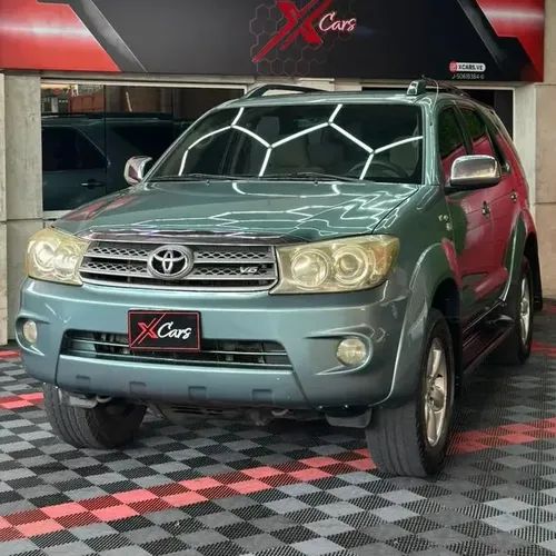 Toyota Fortuner 2009 Verde Caracas