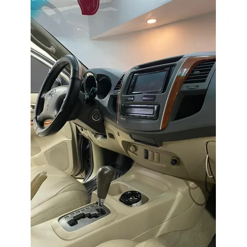 Toyota Fortuner 2009 Beige Caracas