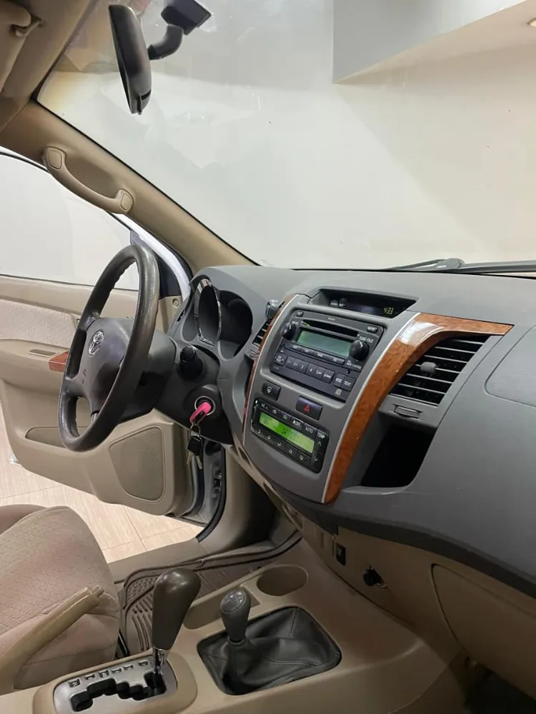 Toyota Fortuner 2010 Blanco Caracas