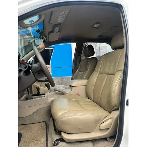 Toyota Fortuner 2010