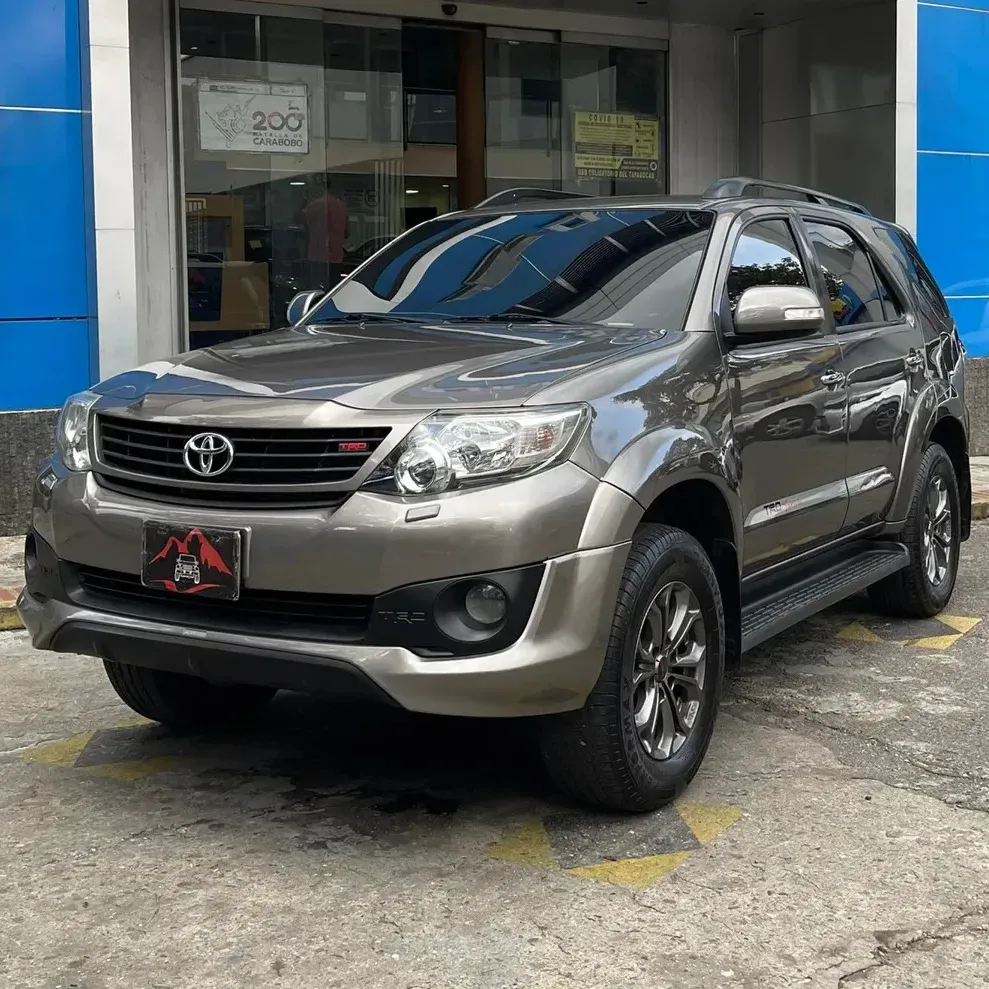 Toyota Fortuner 2010 Blanco Caracas