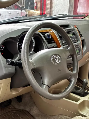Toyota Fortuner 2010 Blanco Caracas