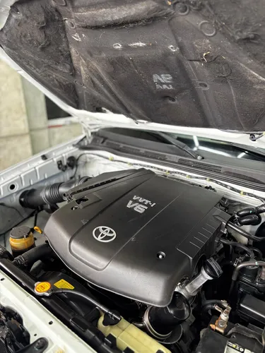 Toyota Fortuner 2010 Blanco Caracas