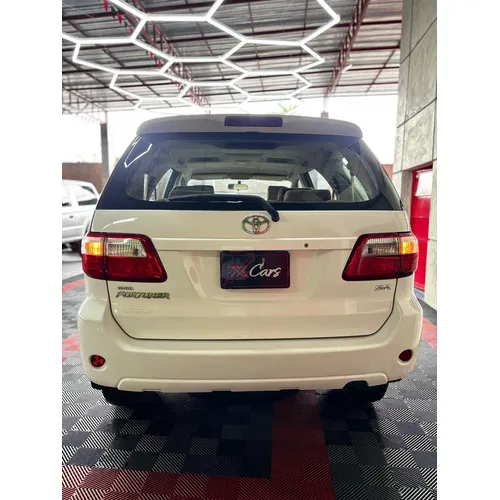 Toyota Fortuner 2010 Blanco Caracas