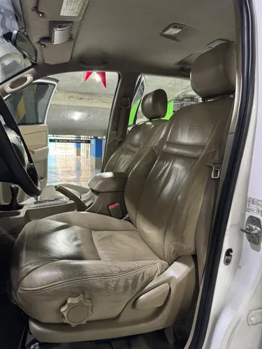 Toyota Fortuner 2010 Blanco Caracas