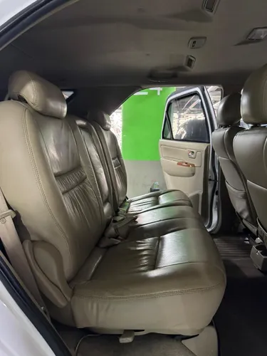 Toyota Fortuner 2010 Blanco Caracas