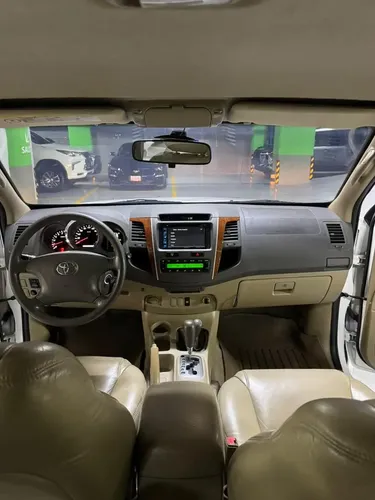 Toyota Fortuner 2010 Blanco Caracas