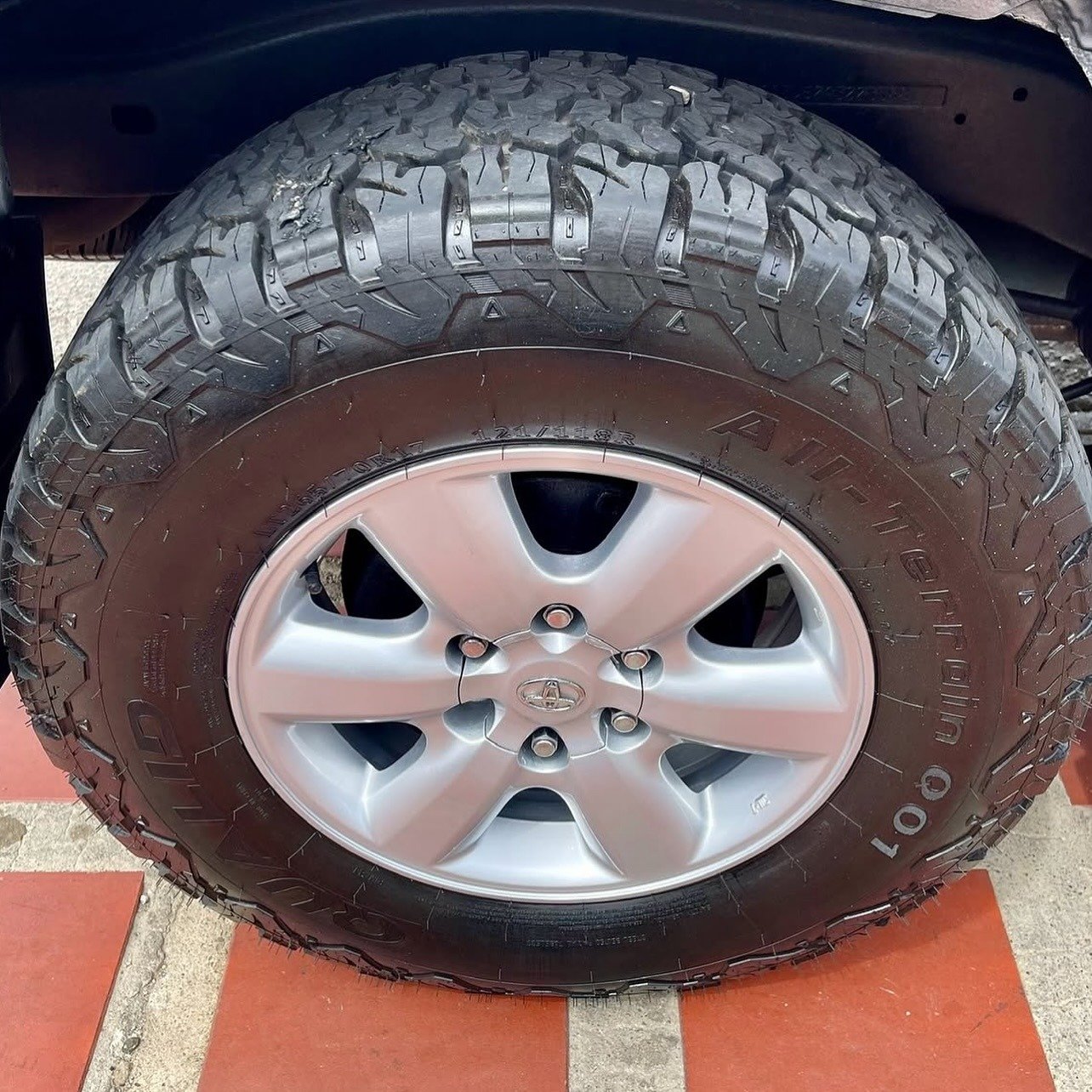 Toyota Fortuner 2010 Plateada