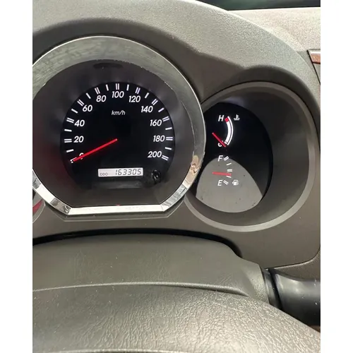 Toyota Fortuner 2011 Rojo Caracas