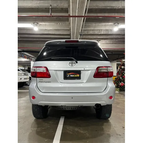 Toyota Fortuner 2011 Plateado Caracas