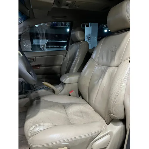 Toyota Fortuner 2011 Gris Caracas